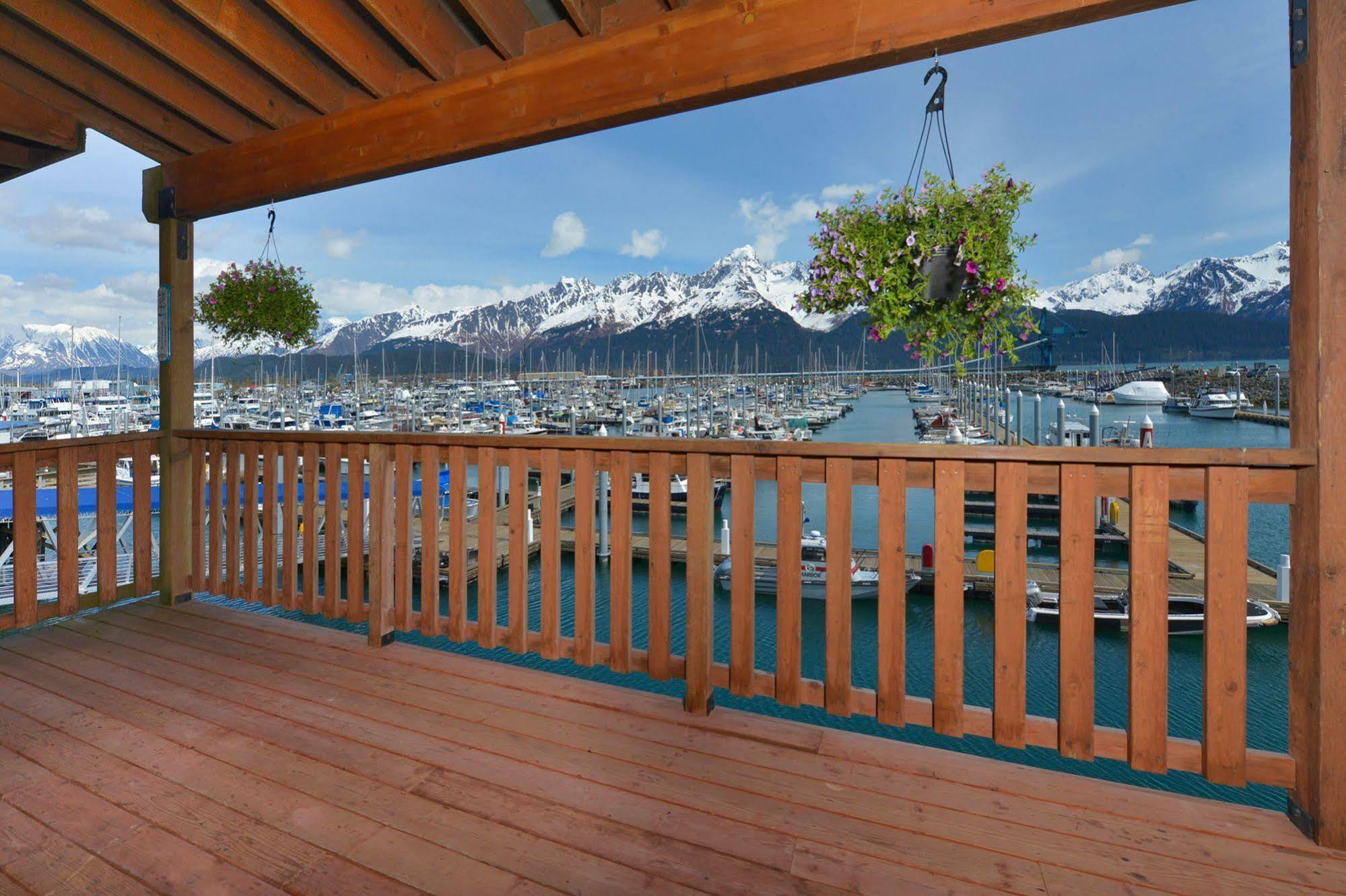 Safari Lodge Seward Eksteriør bilde